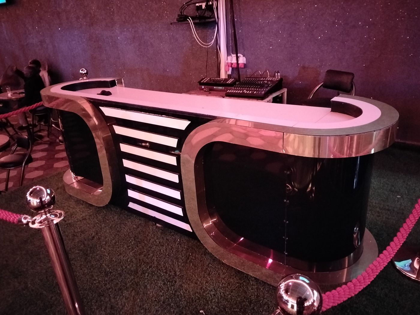 Bar counter, club fit-out by Procut